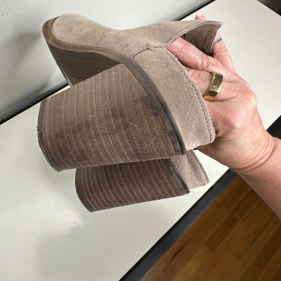 Dolce Vita Gray Selene Suede Almond toe Slide On Mule Bootie Block Heels 7.5 - Picture 14 of 15